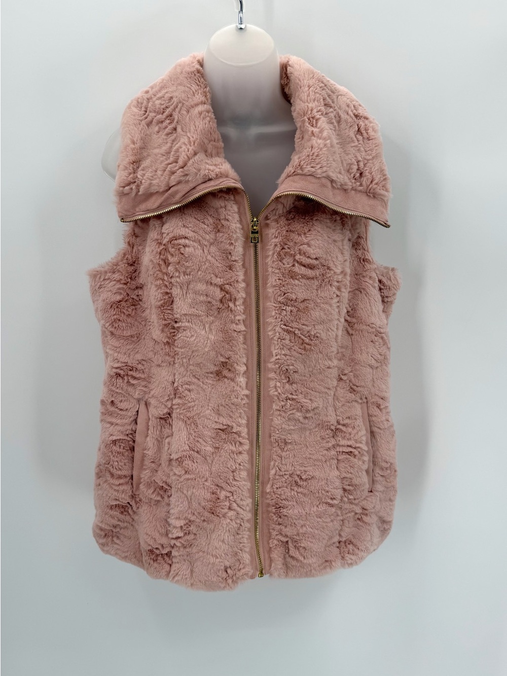 Marc New York Vest Women’s M Pink Faux Fur Zip Andrew Marc Plush Layering READ